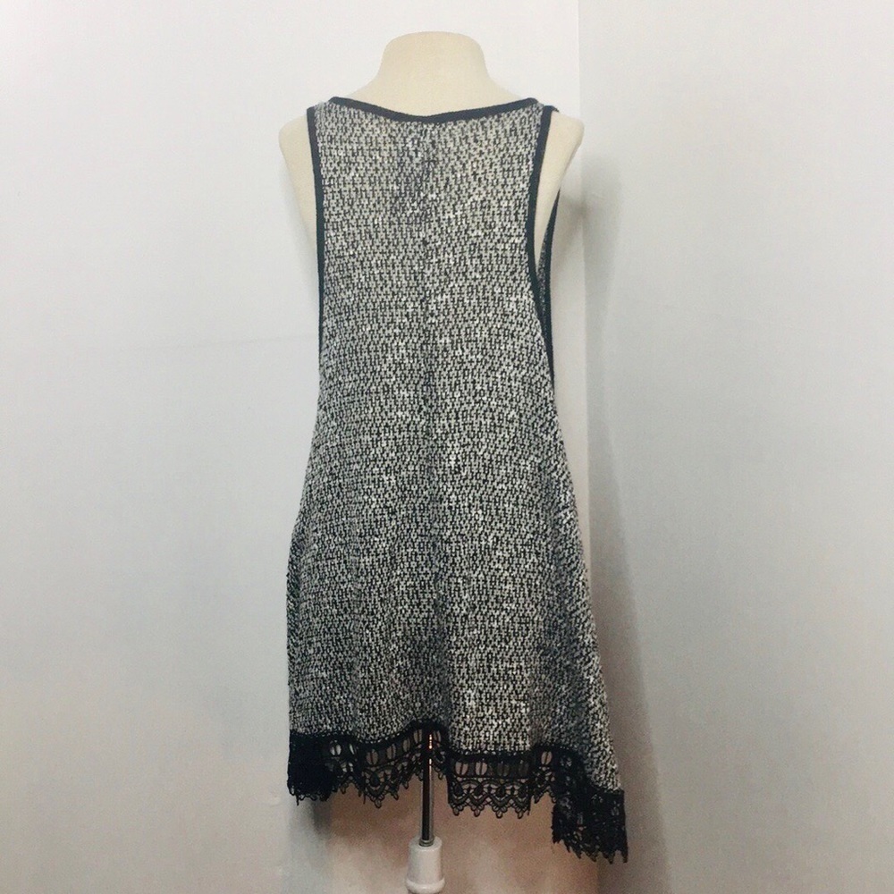 Moon Collection Los Angeles Aline Tunic - Picture 3 of 8